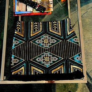 H&M size 8 printed short skirt with beaded appliqué